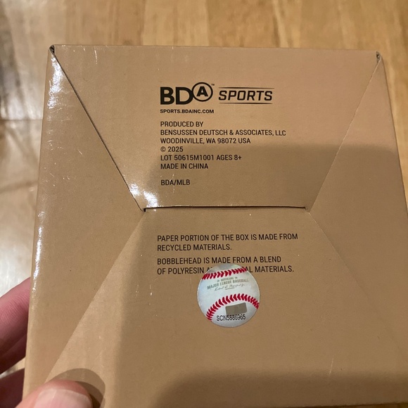 Collectible: KC Royals Bobblehead Salvador Perez 2015 World Series Champions - Picture 8 of 9